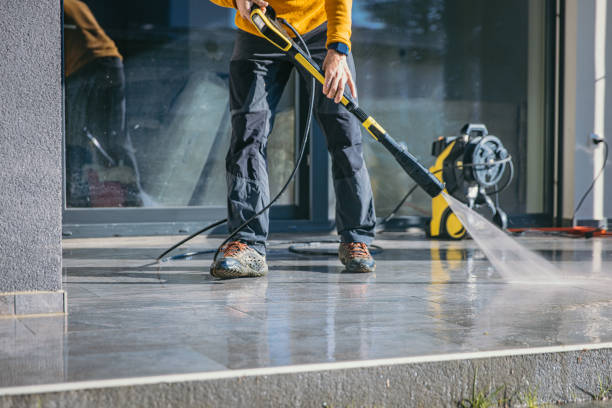 Professional  Pressure Washing Services in Greenville, DE